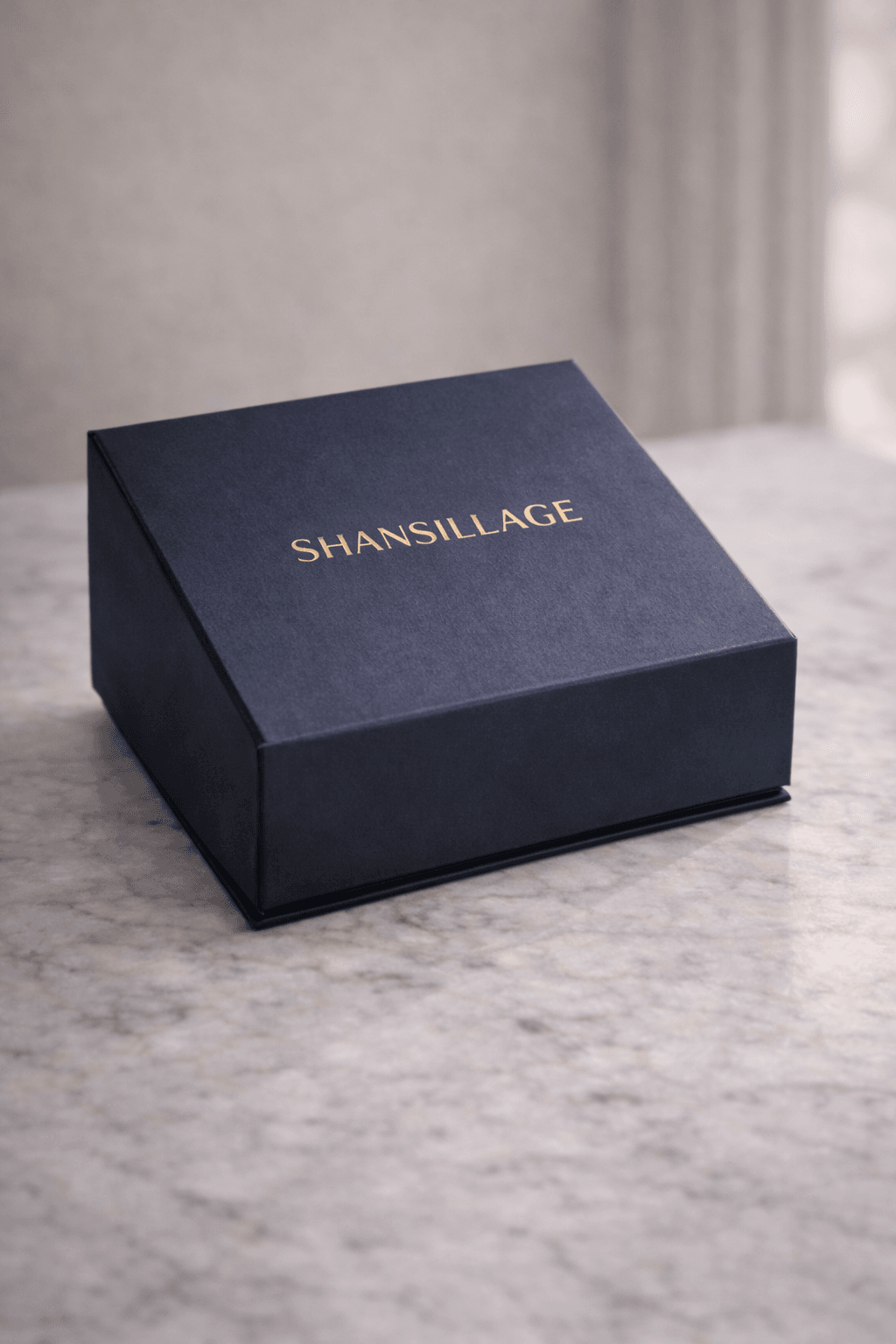Luxury Rakshabandhan gift hamper with perfume for brothers